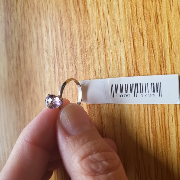 Ring - Picture 2 of 3